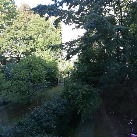 Room In Maisonette With Garden, Parking Place Вена Экстерьер фото